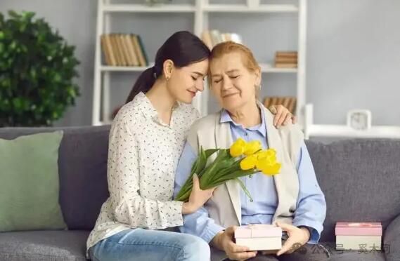 奚木河公益日 | 以花为礼，致敬女性力量
